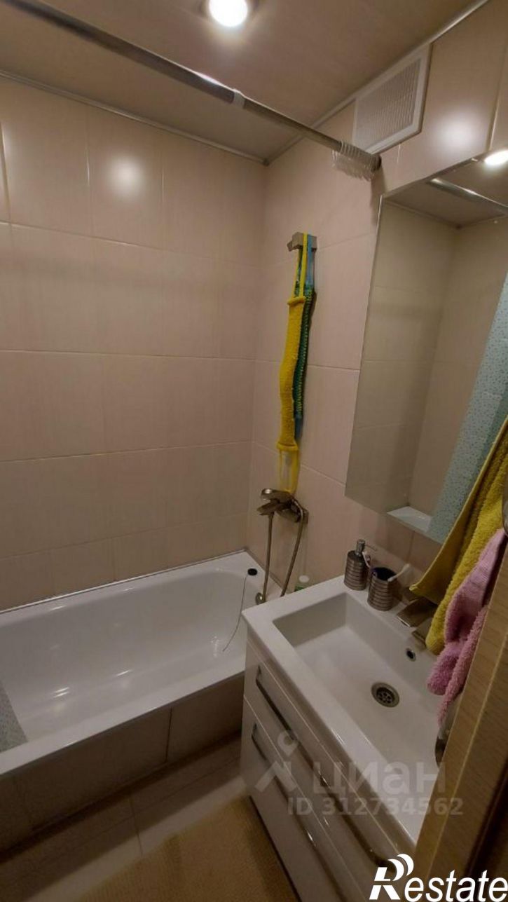 2-комн квартира улица Старостина, 19,  д. 19