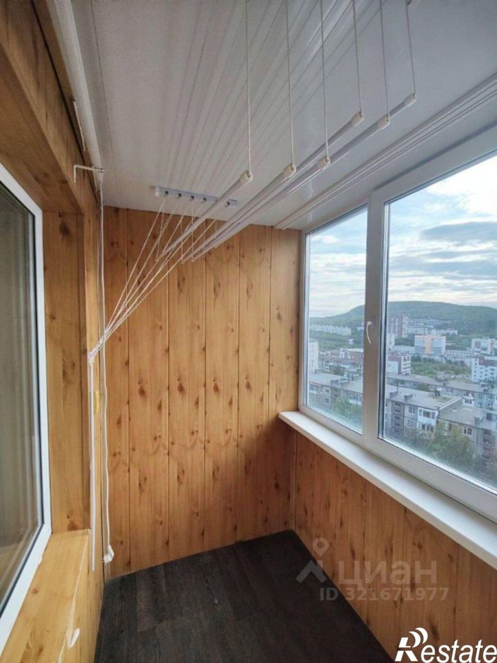 3-комн квартира ул Ломоносова, 10 2,  д. 10 2,  к. 2