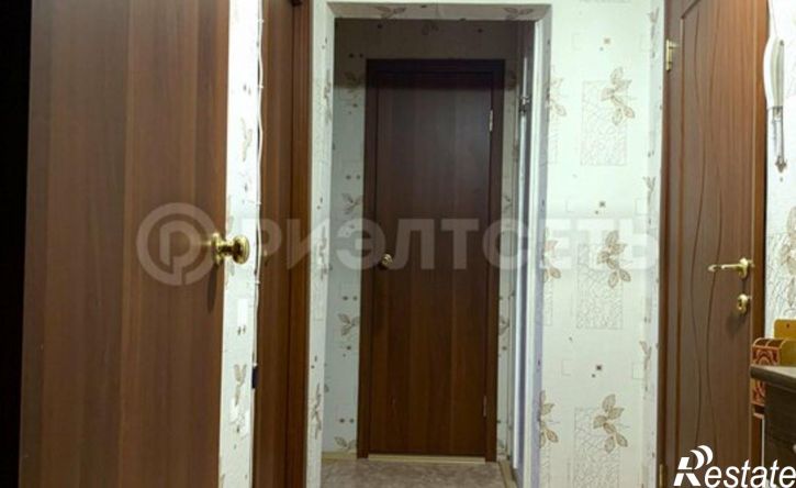 3-комн квартира улица Беринга, 12,  д. 12