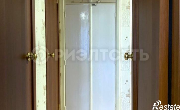 3-комн квартира улица Беринга, 12,  д. 12