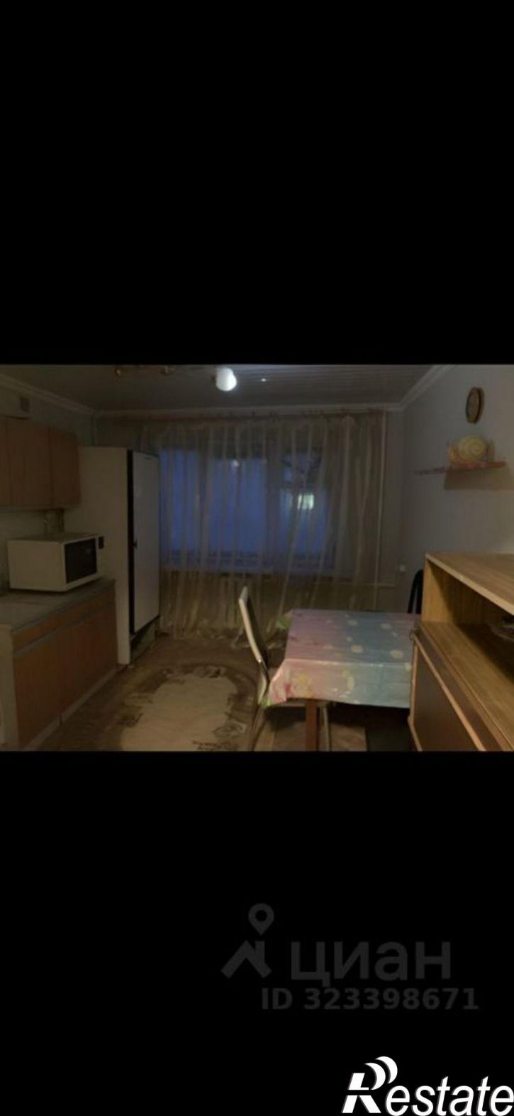 5-комн квартира ул Подстаницкого, 10,  д. 10