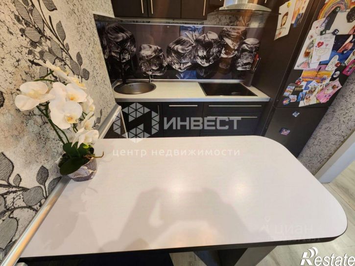 3-комн квартира Кольский пр-кт, 136 5,  д. 136 5,  к. 5