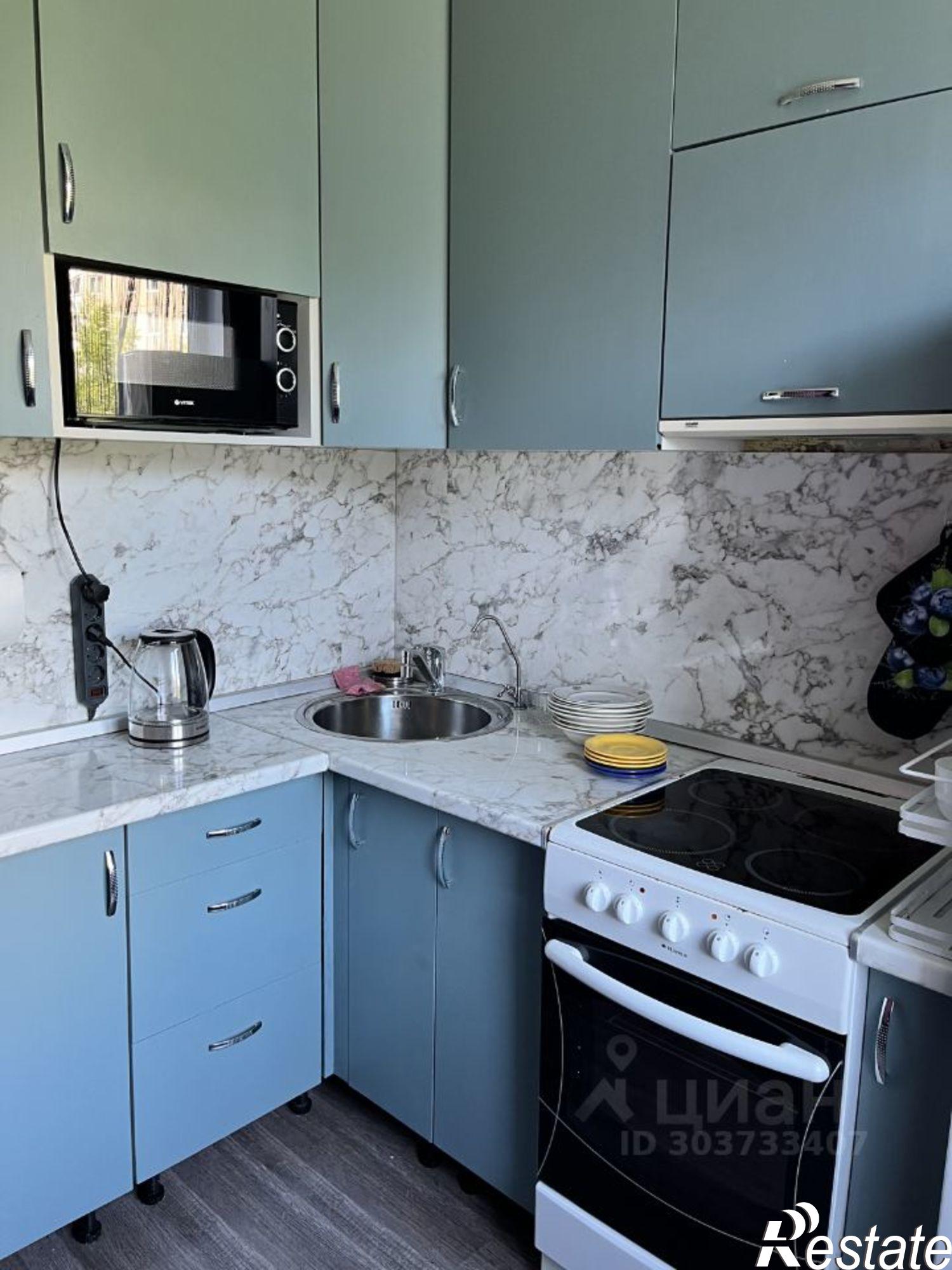 Сдать квартиру за 28 000 рублей на Кольский проспект, 150 к5