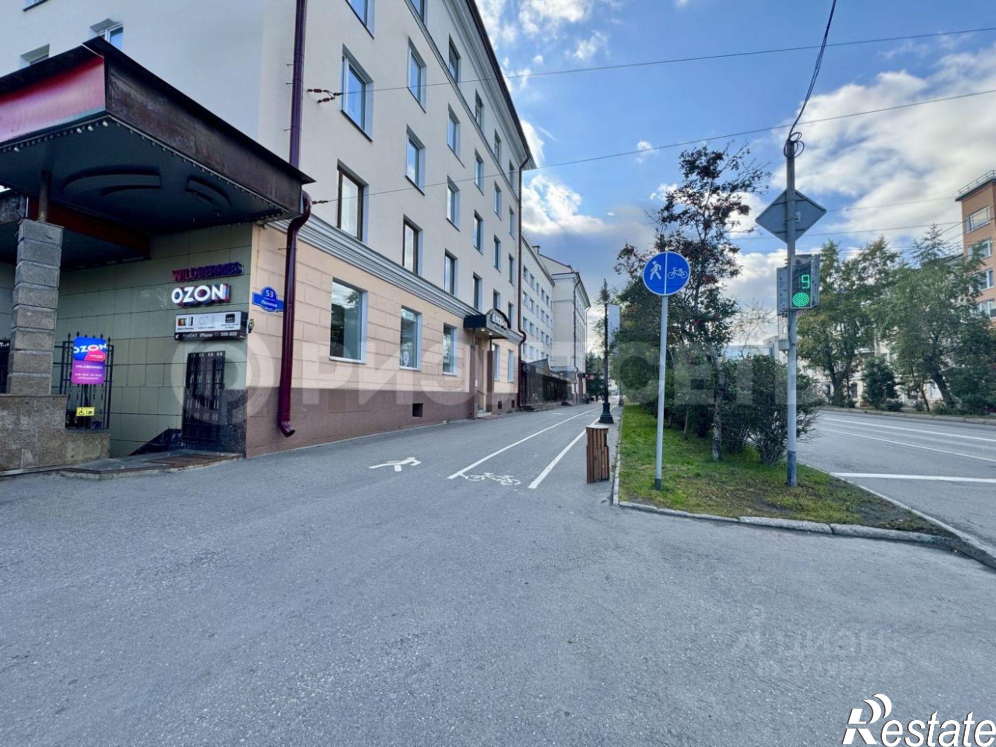 Сдать торговое помещение за 300 019 рублей на проспект Ленина, 53