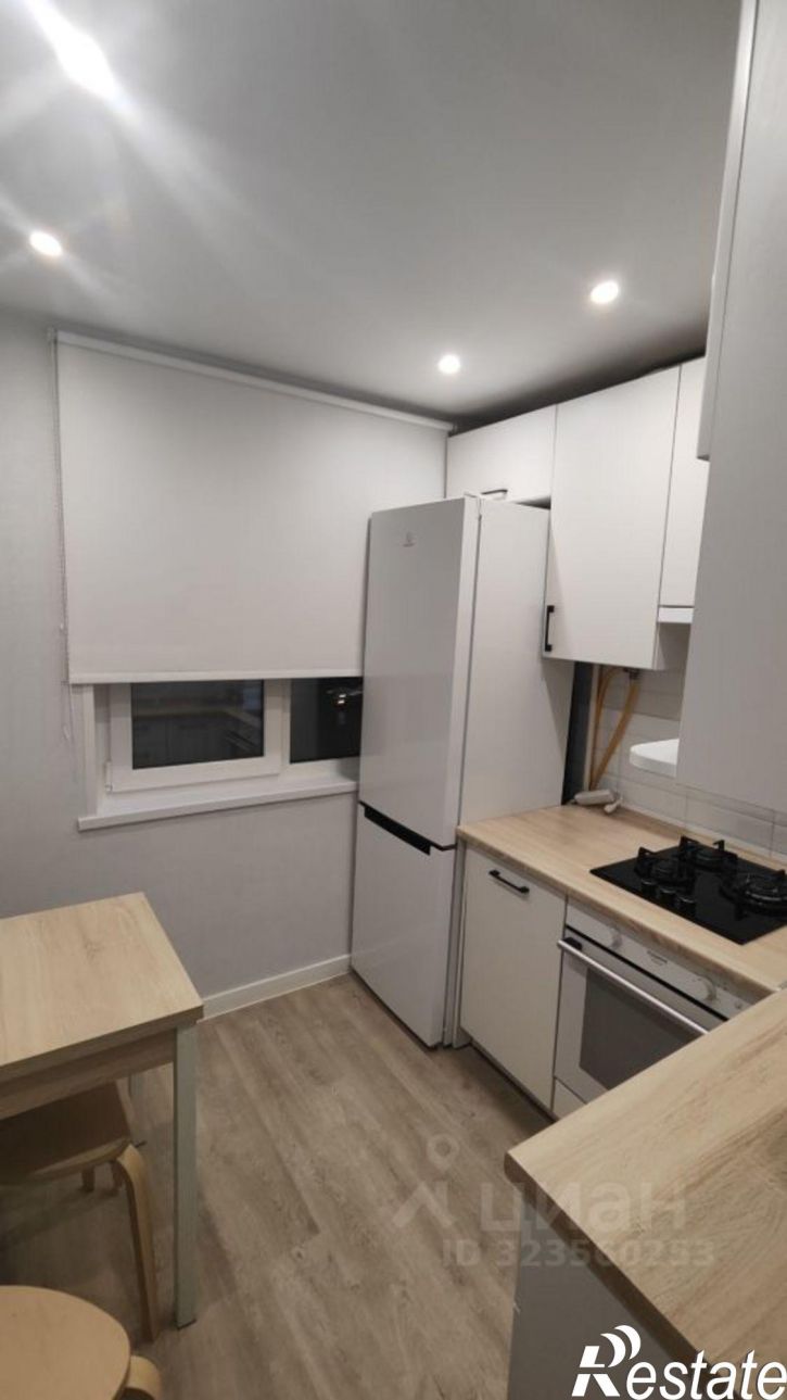 2-комн квартира Мурманск, проспект Ленина, 20