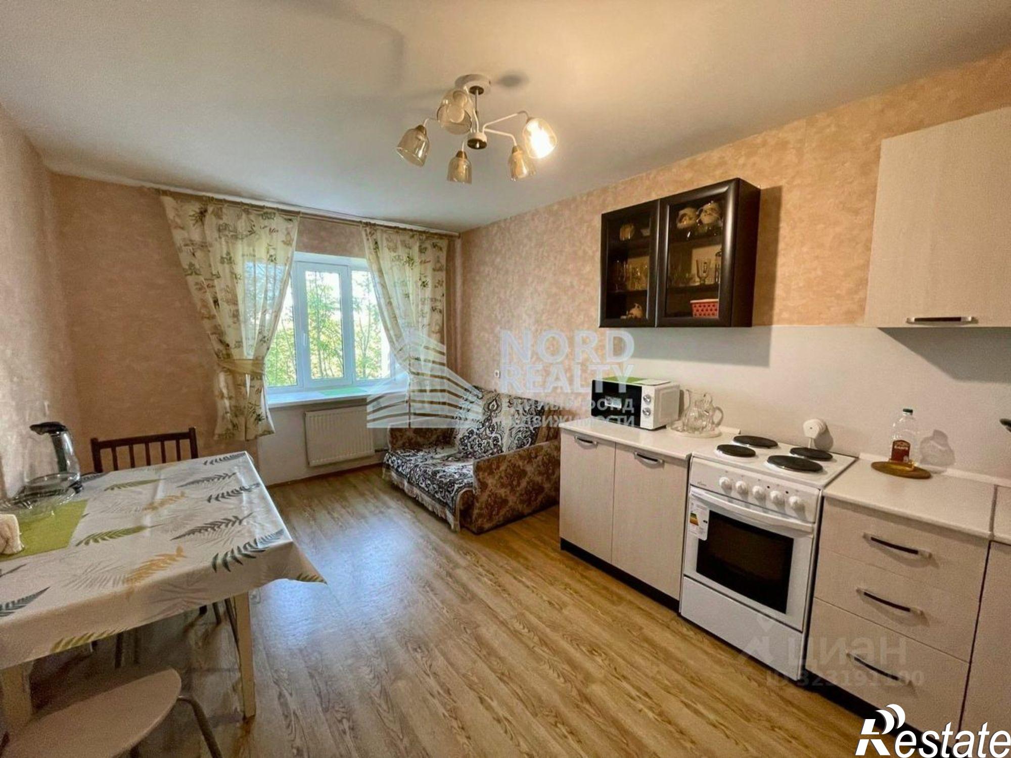 Сдать квартиру за 35 000 рублей на улица Аскольдовцев, 13