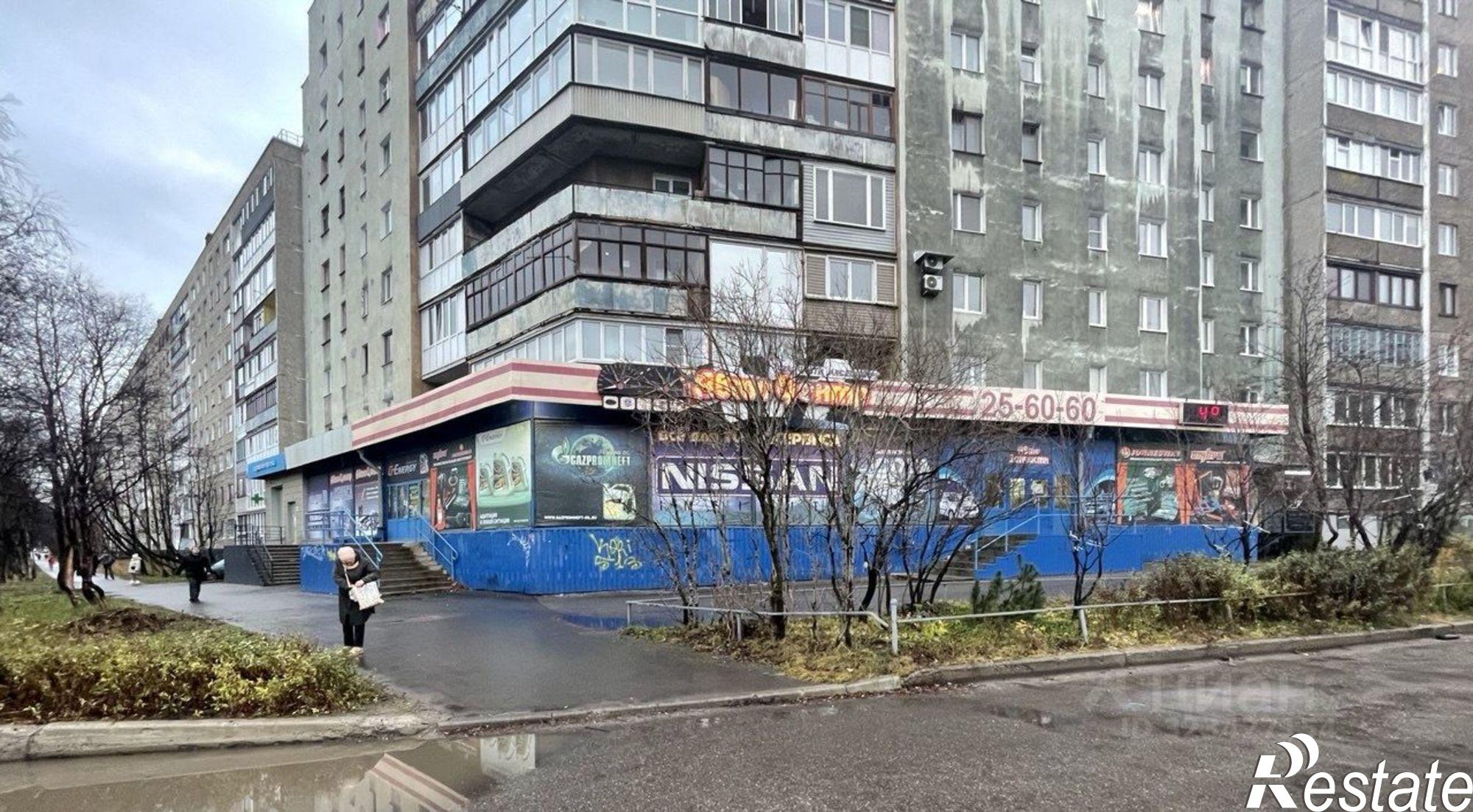 Купить торговое помещение за 35 800 000 рублей на Морская улица, 3