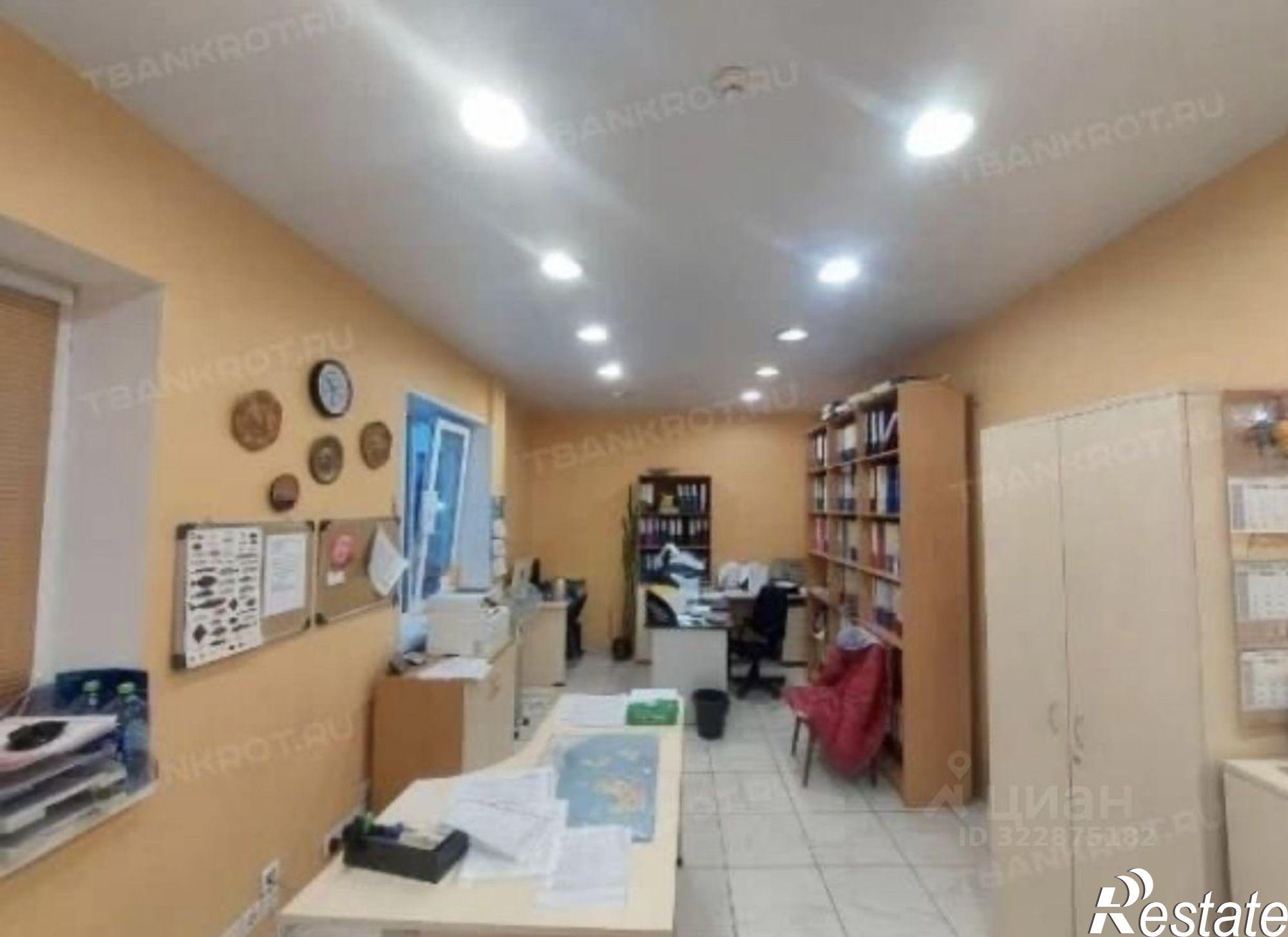 Купить производственную площадь за 15 737 300 рублей на Рогозерская улица, 11Б