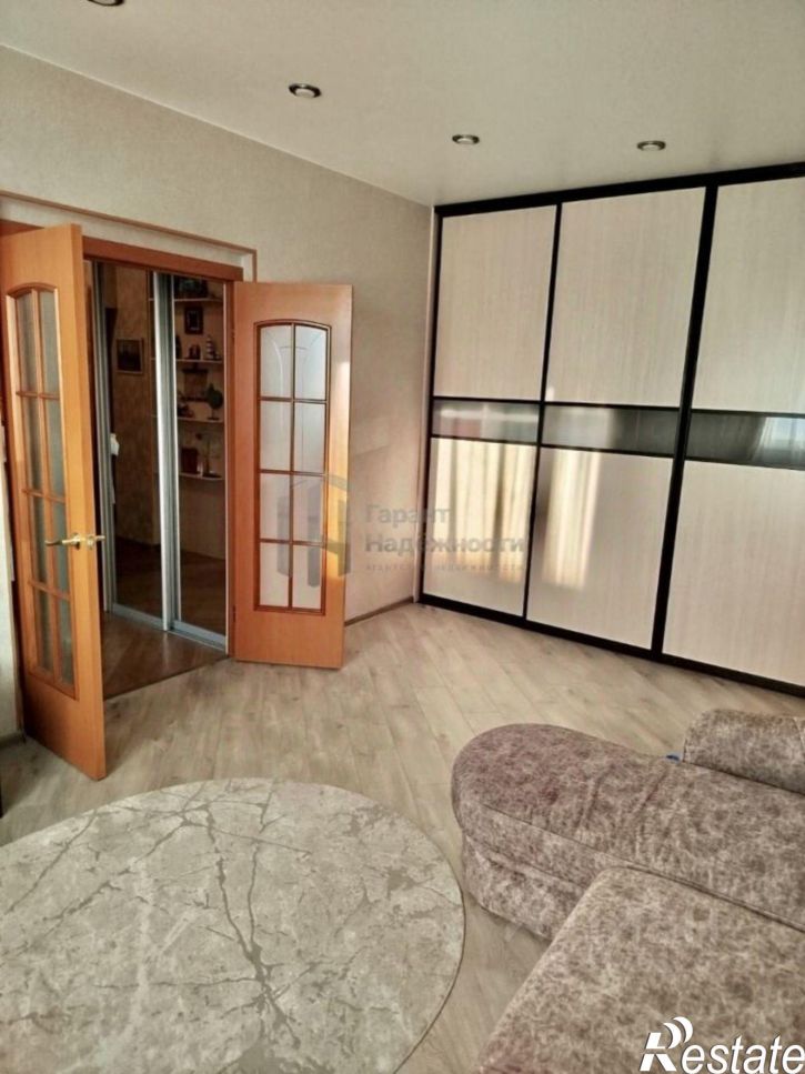 2-комн квартира Скальная улица, 13,  д. 13