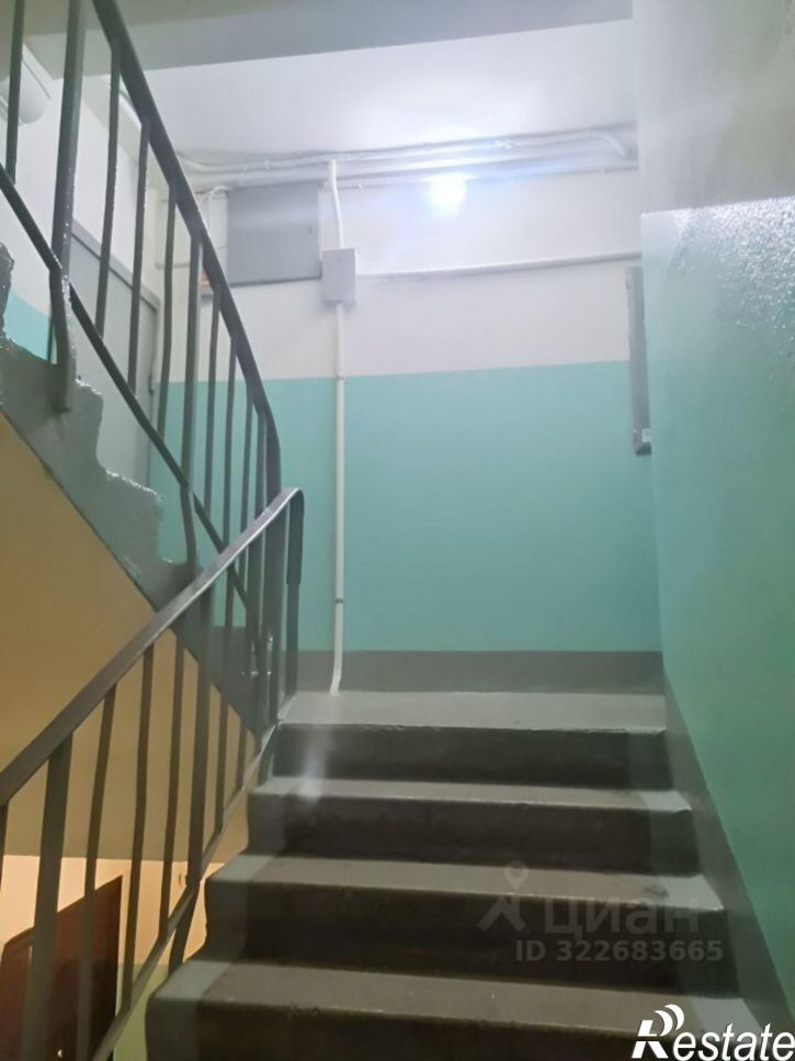 3-комн квартира ул Алексея Хлобыстова, 28 2,  д. 28 2,  к. 2