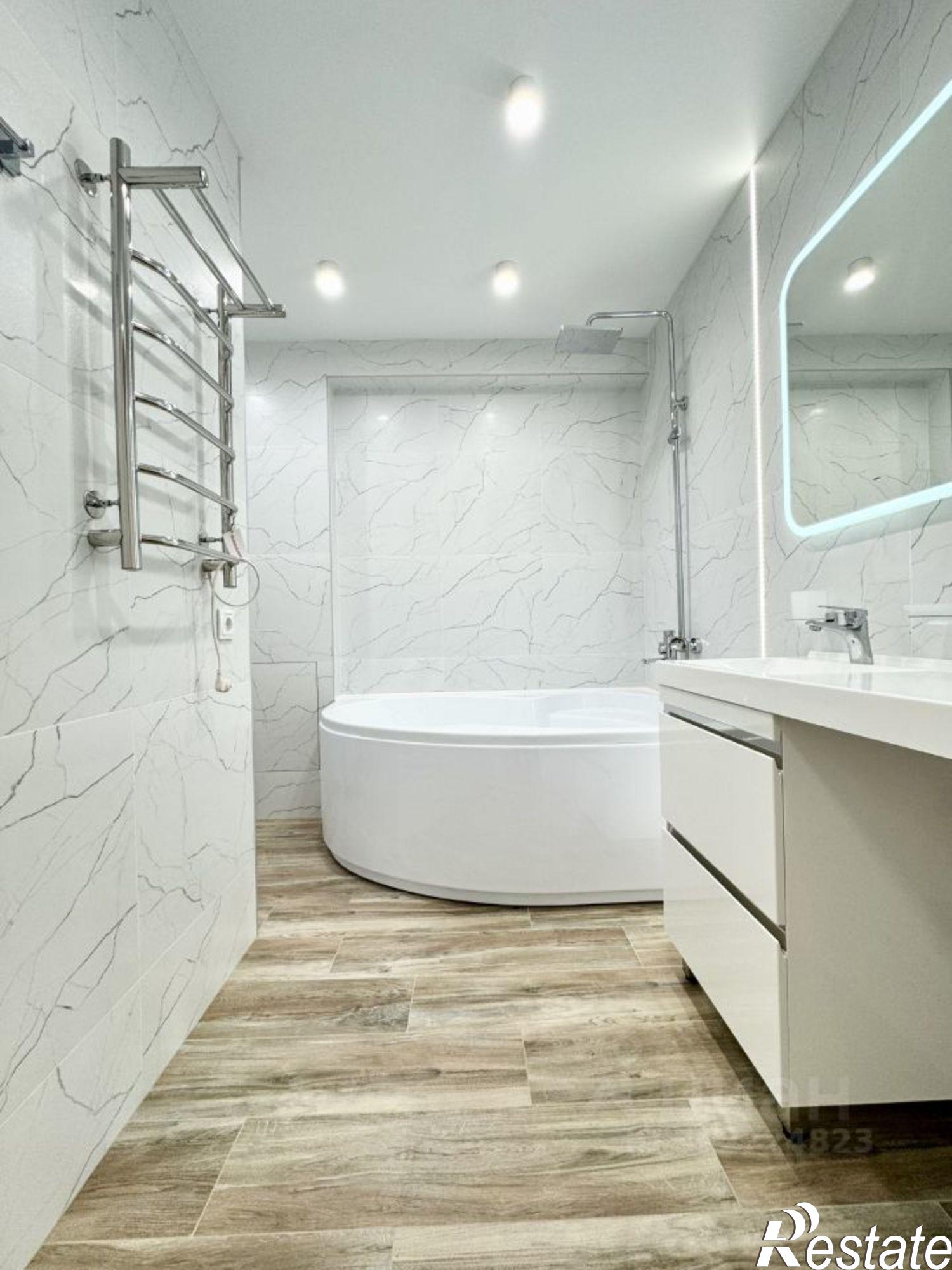 Купить квартиру за 12 500 000 рублей на проспект Ленина, 80