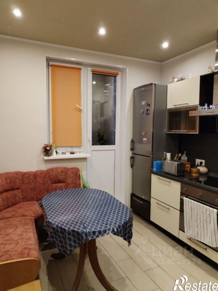 2-комн квартира улица Старостина, 67,  д. 67