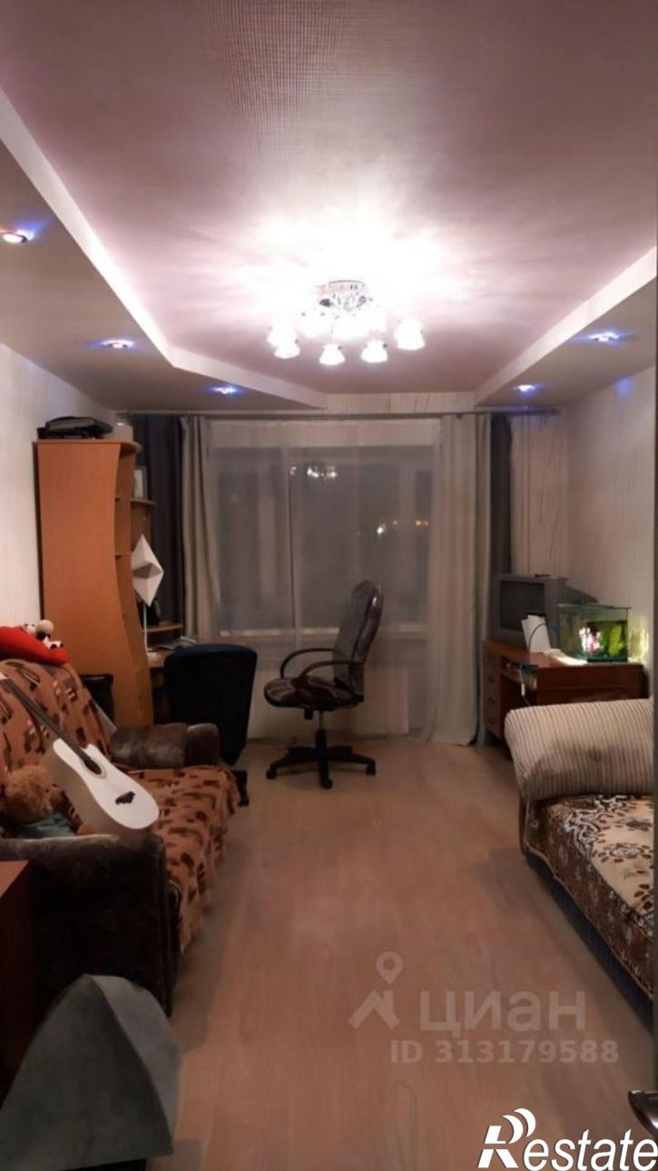 5-комн квартира улица Ушакова, 16/20,  д. 16/20