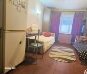 комната 100 кв м улица Буркова, 29