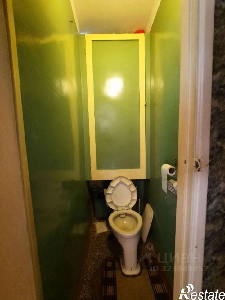 2-комн квартира улица Адмирала Флота Лобова, 9 к4,  д. 9 к4