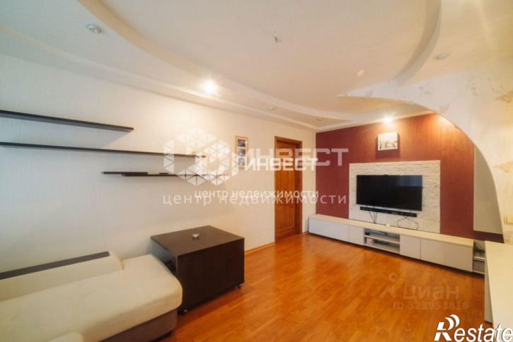 3-комн квартира Кольский проспект, 200,  д. 200