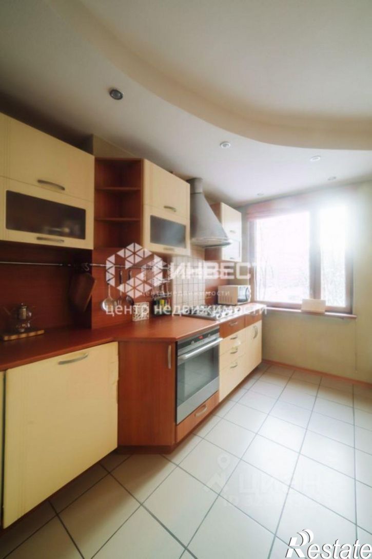 3-комн квартира Кольский проспект, 200,  д. 200