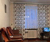 2-комн, 42кв м, этаж 2/5 улица Софьи Перовской, 23/19