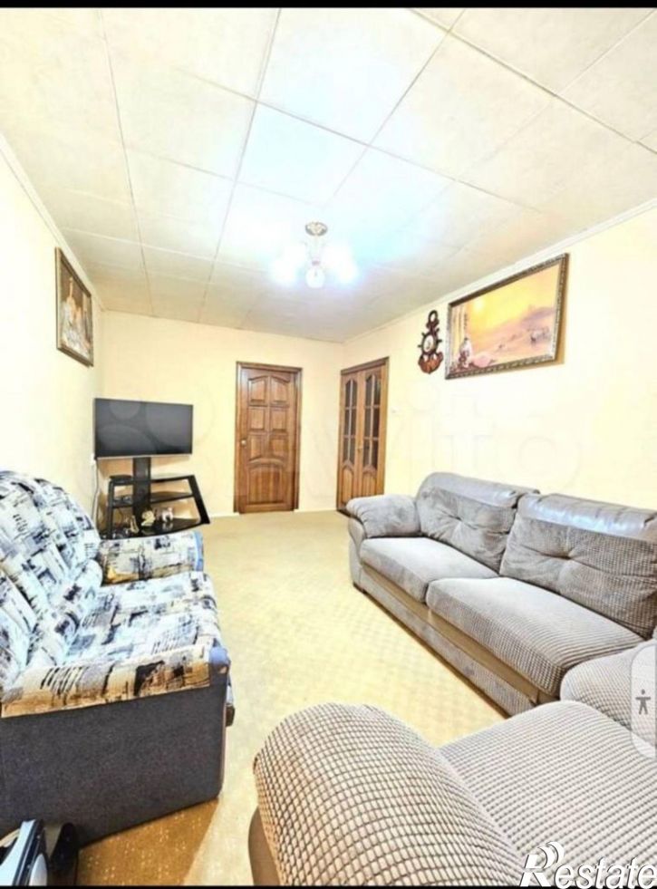 3-комн квартира ул Ломоносова, 10 1,  д. 10 1,  к. 1