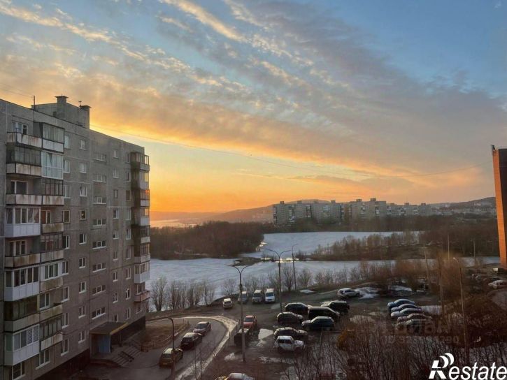 3-комн квартира улица Крупской, 64,  д. 64