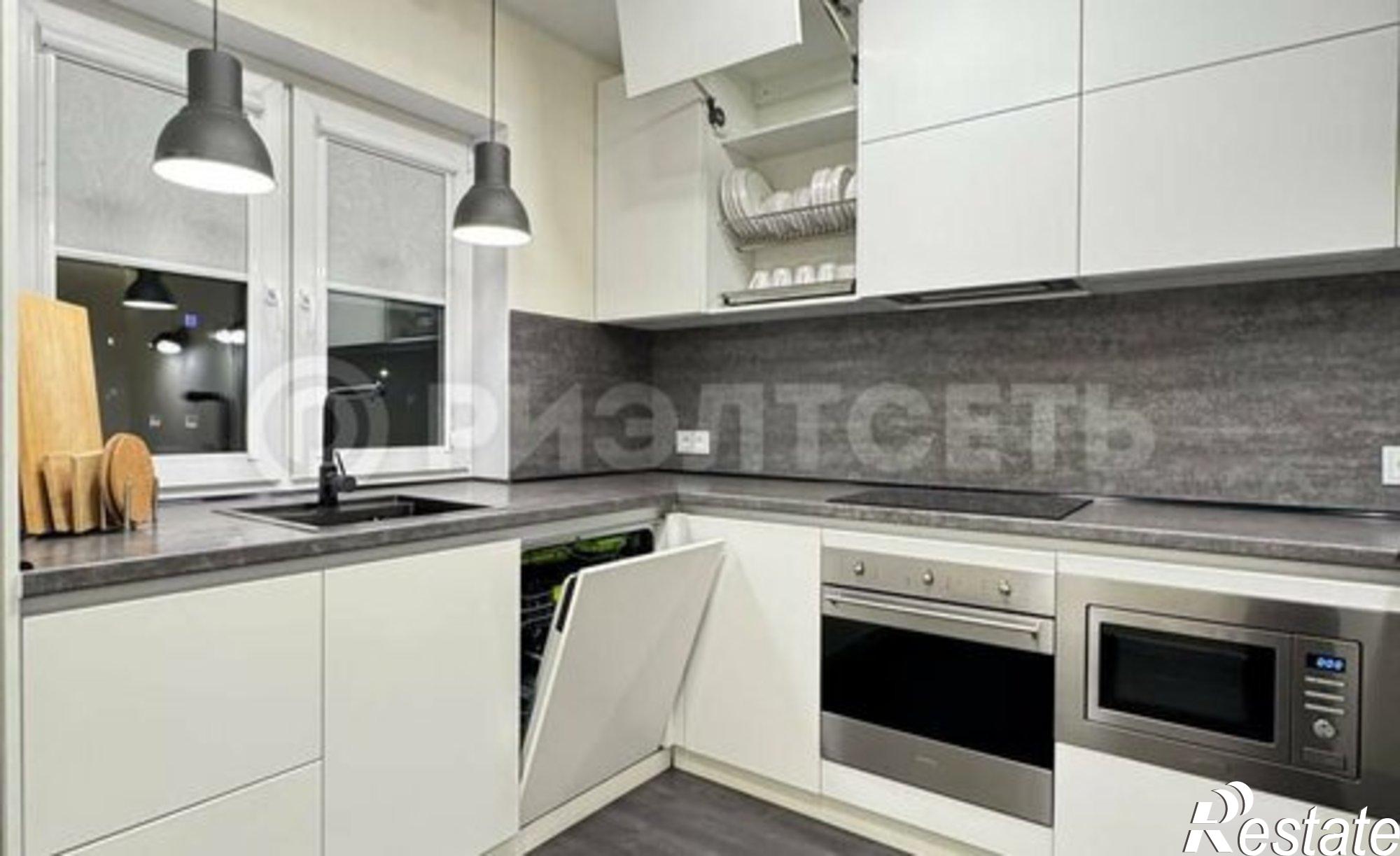 Купить квартиру за 6 000 000 рублей на Кольский проспект, 17