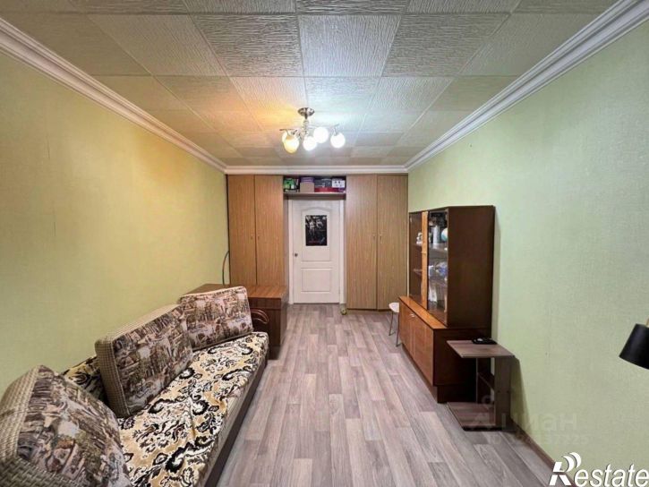 4-комн квартира улица Шабалина, 1,  д. 1