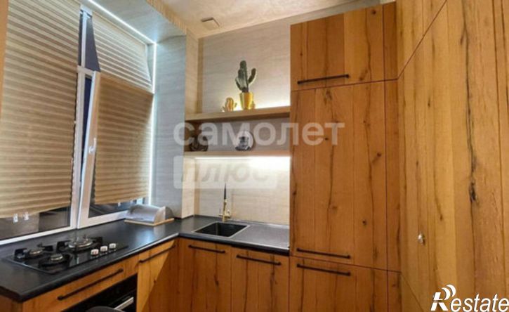 3-комн квартира улица Софьи Перовской, 18,  д. 18