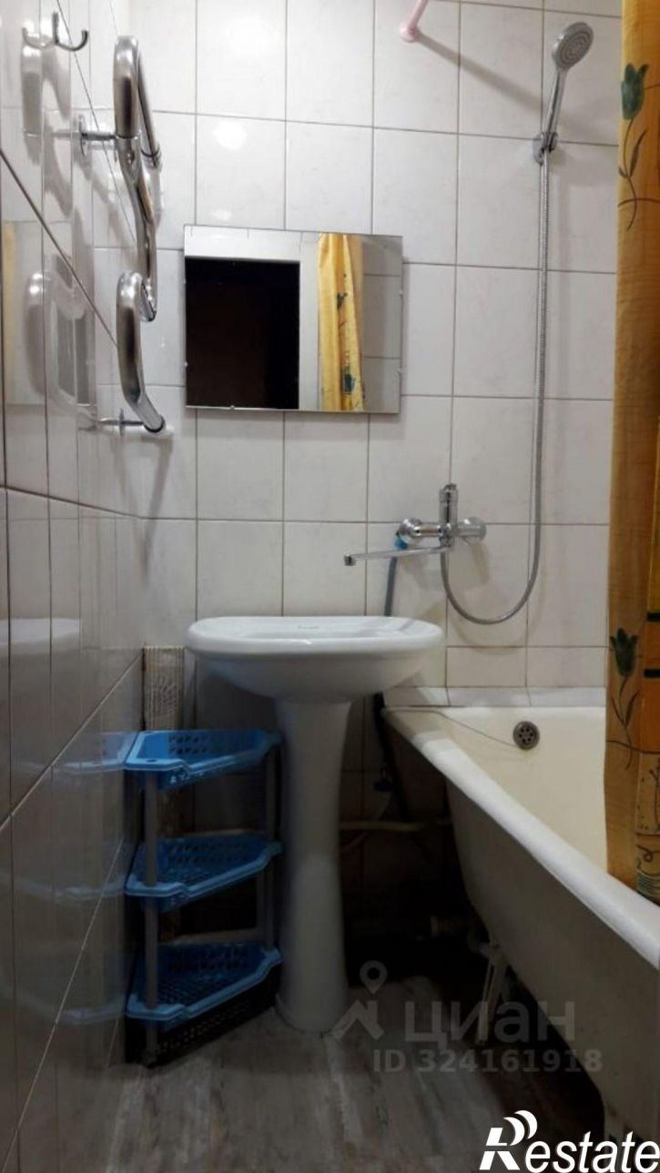 2-комн квартира ул Сафонова, 10,  д. 10