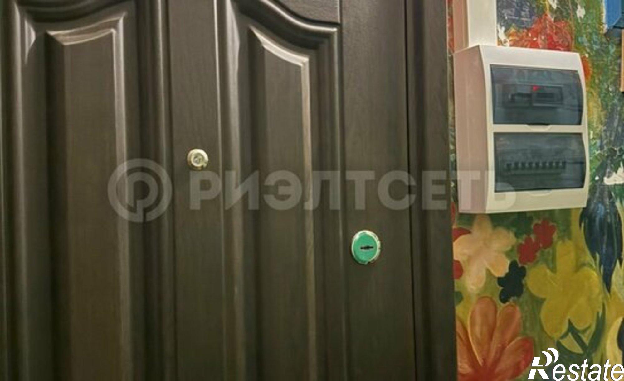 Купить квартиру за 4 800 000 рублей на ул Адмирала флота Лобова, 11 4