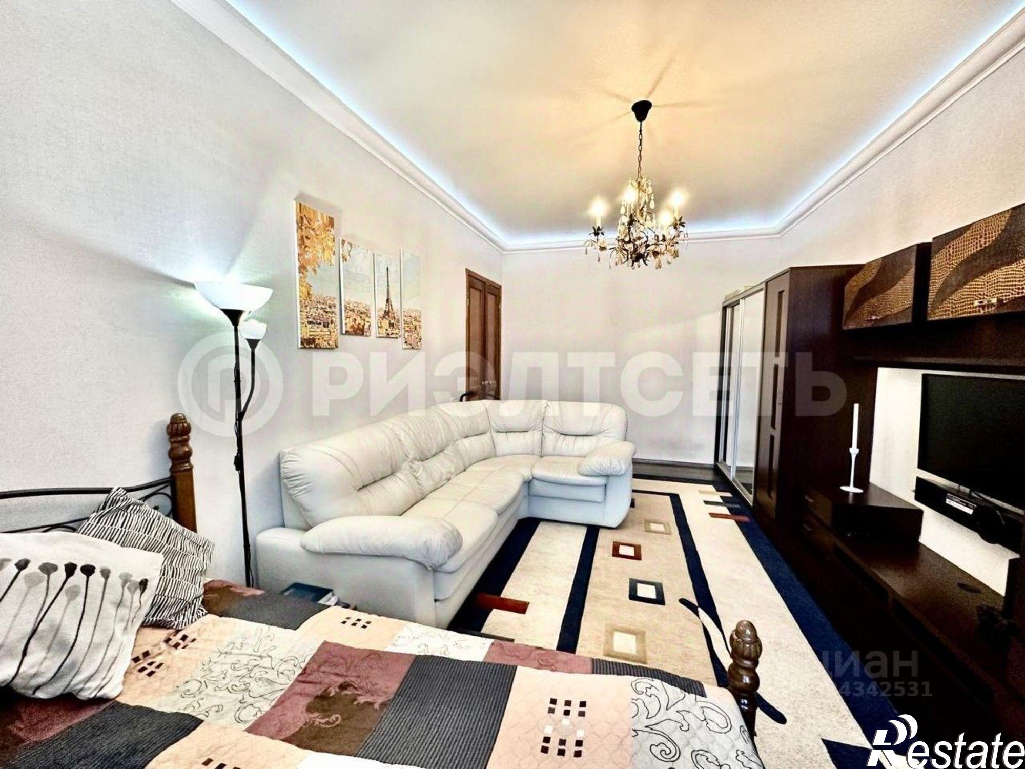 Купить квартиру за 8 000 000 рублей на улица Адмирала Флота Лобова, 49/17