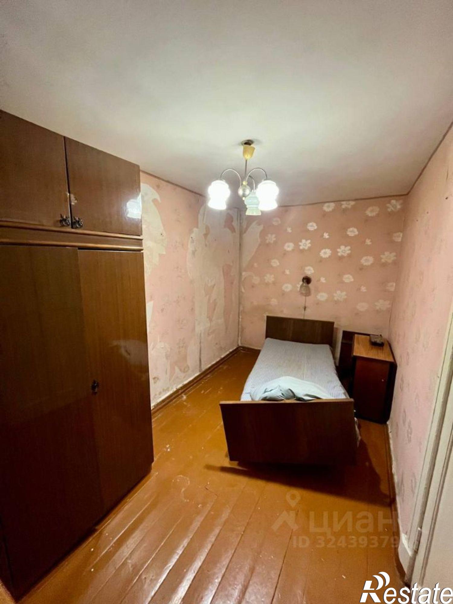 Купить квартиру за 4 000 000 рублей на Театральный б-р, 11