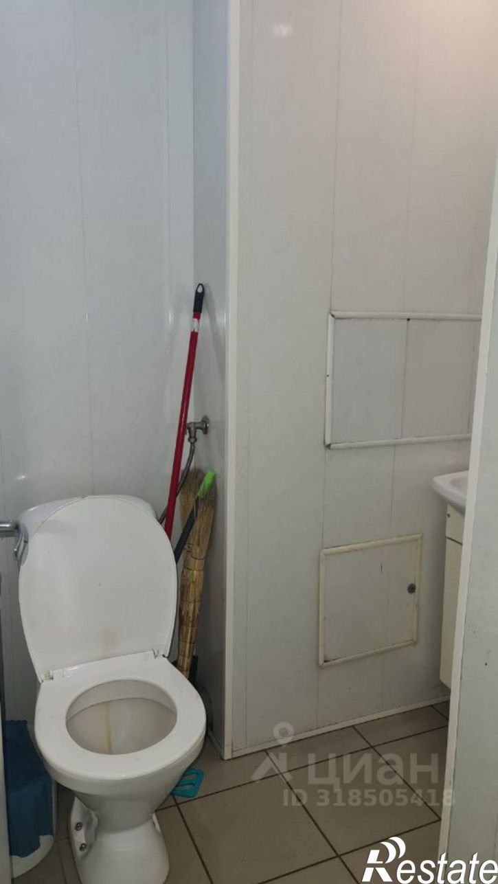 Торговое помещение пр-кт Кирова, 28,  д. 28