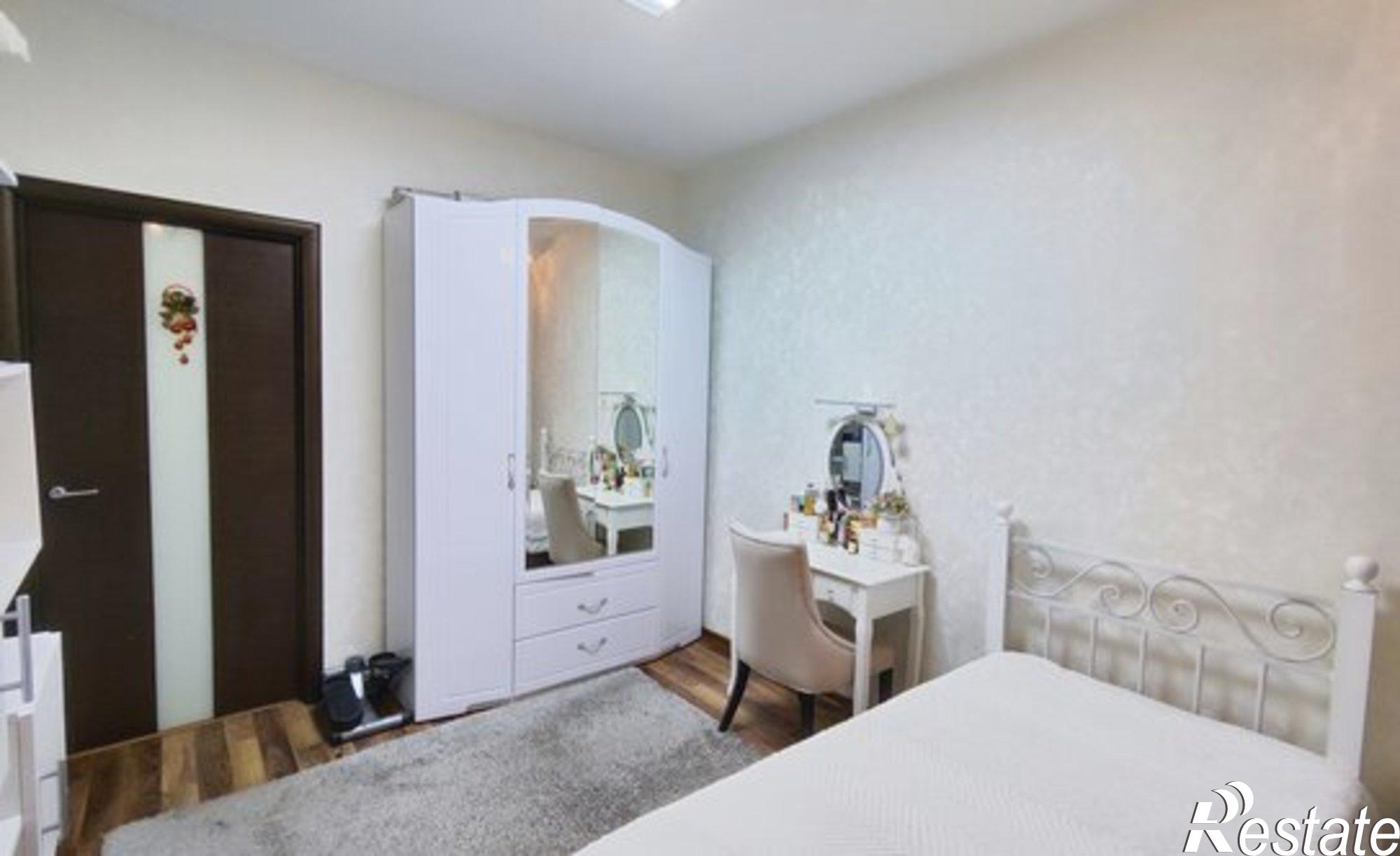 Купить квартиру за 10 500 000 рублей на ул Кильдинская, 11