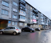 3-комн, 62кв м, этаж 1/5 улица Чумбарова-Лучинского, 32 к3