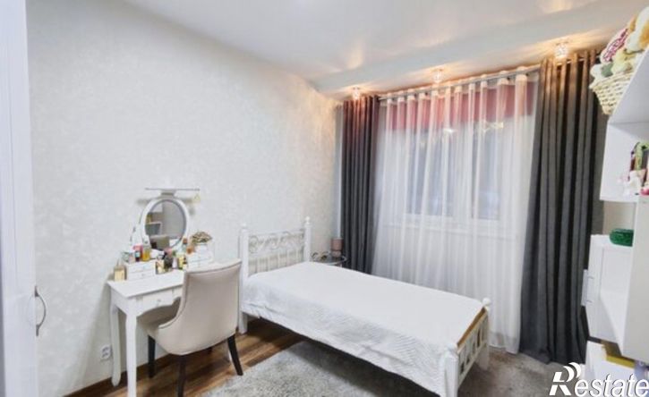 3-комн квартира ул Кильдинская, 11,  д. 11