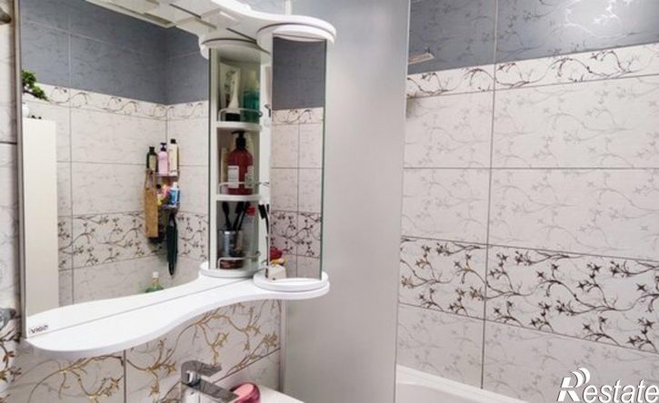 3-комн квартира ул Кильдинская, 11,  д. 11