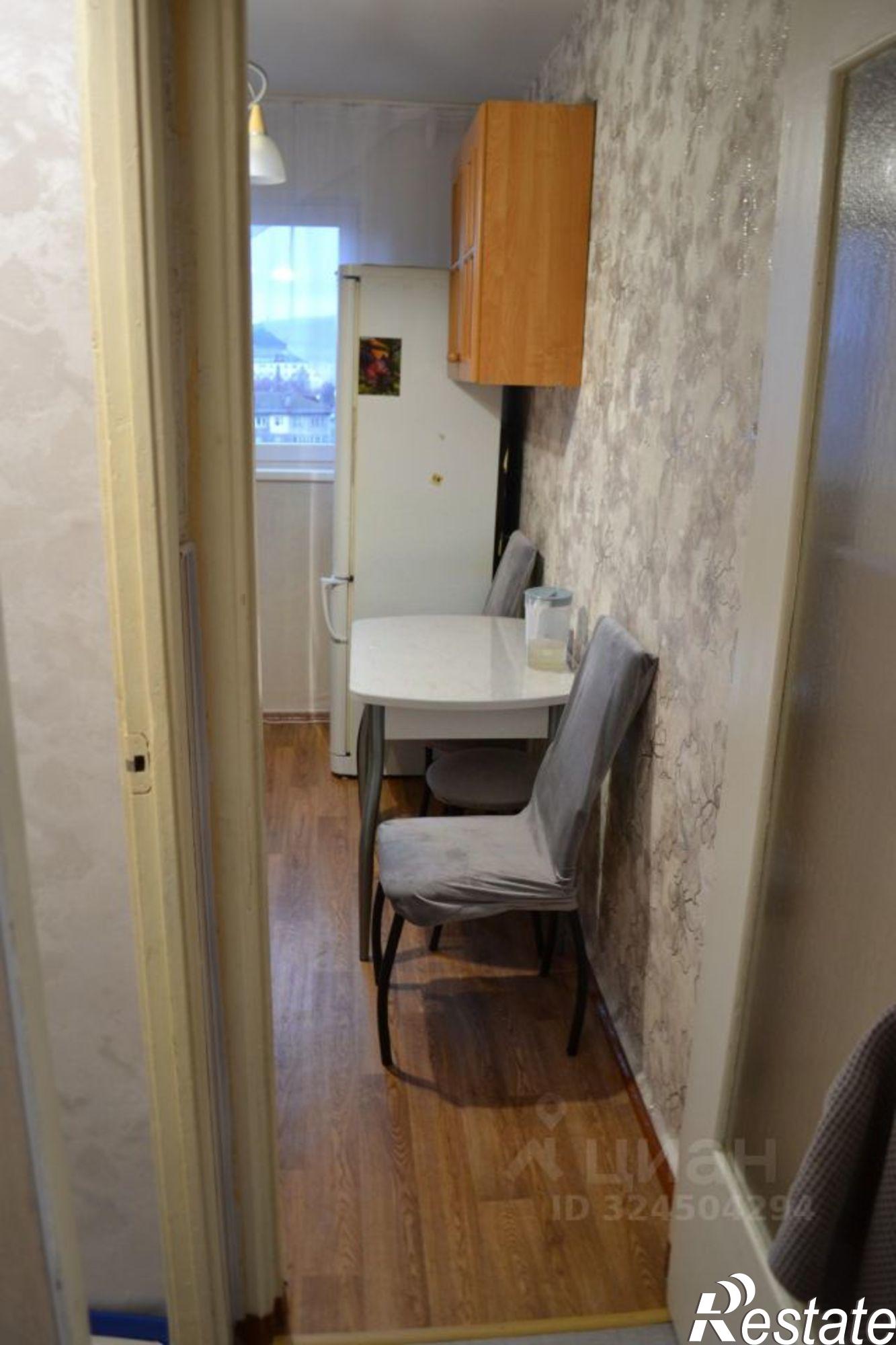 Сдать квартиру за 38 000 рублей на улица Николаева, 8