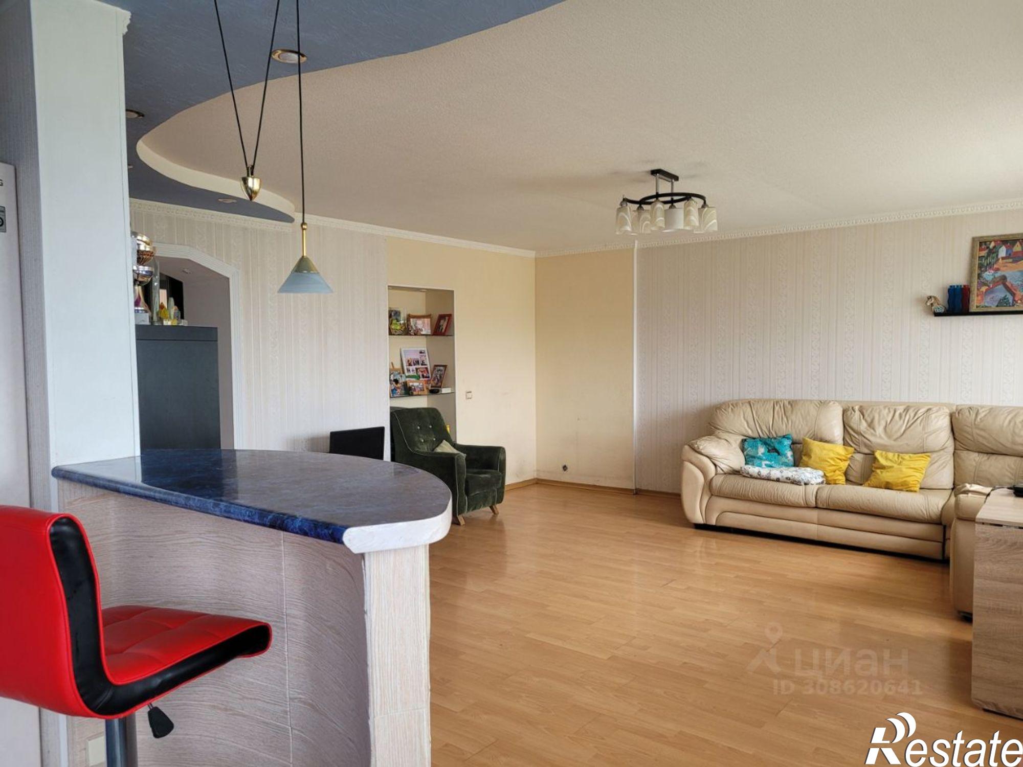 Купить квартиру за 6 600 000 рублей на улица Подстаницкого, 4