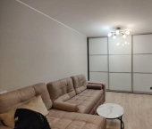 2-комн, 42кв м, этаж 8/9 улица Карла Маркса, 44