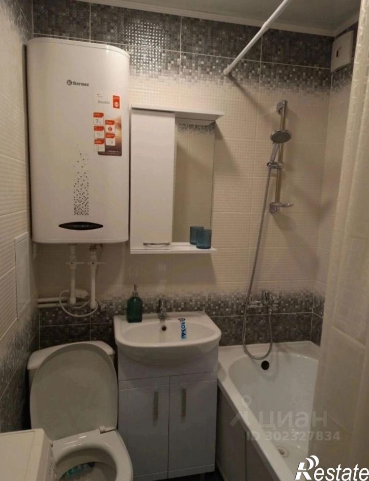 1-комн квартира улица Героев Рыбачьего, 10,  д. 10