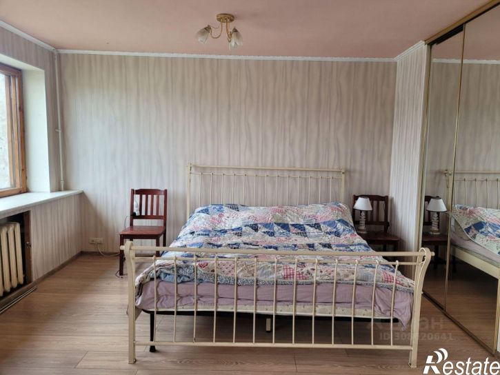 3-комн квартира улица Подстаницкого, 4,  д. 4