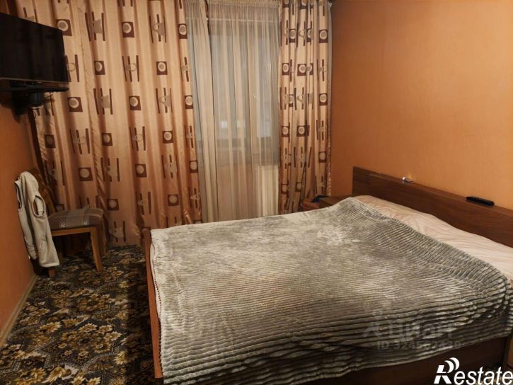 3-комн квартира улица Крупской, 66,  д. 66