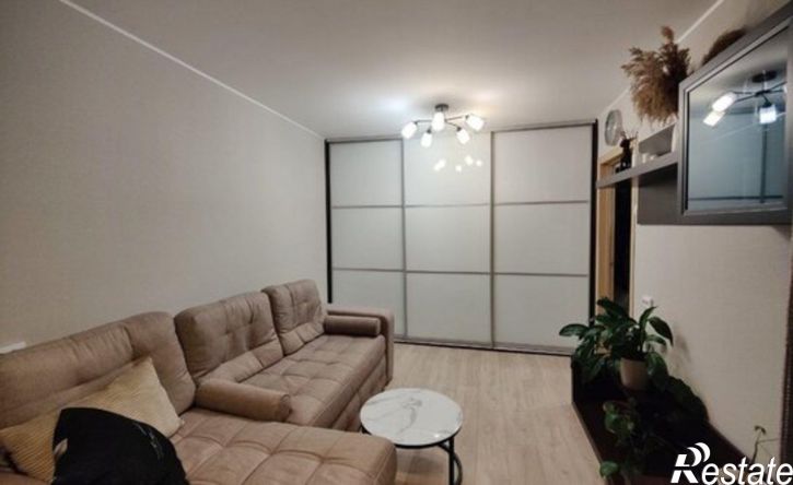 2-комн квартира Мурманск, улица Карла Маркса, 44