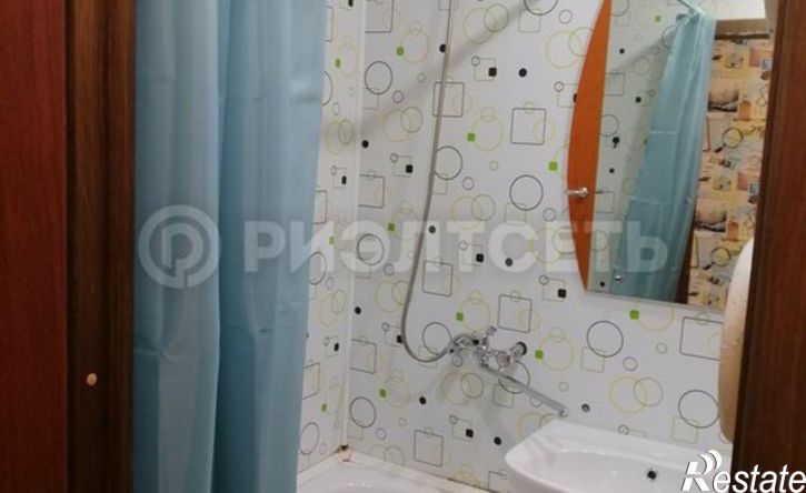 1-комн квартира ул Адмирала флота Лобова, 9 2,  д. 9 2,  к. 2