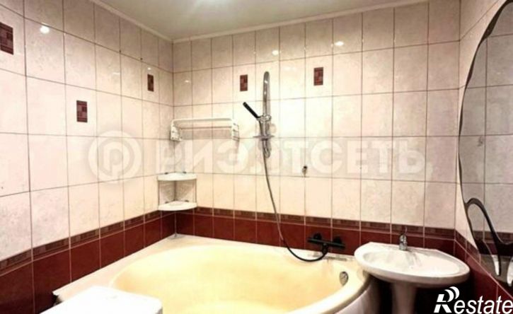 2-комн квартира ул Пищевиков, 8,  д. 8