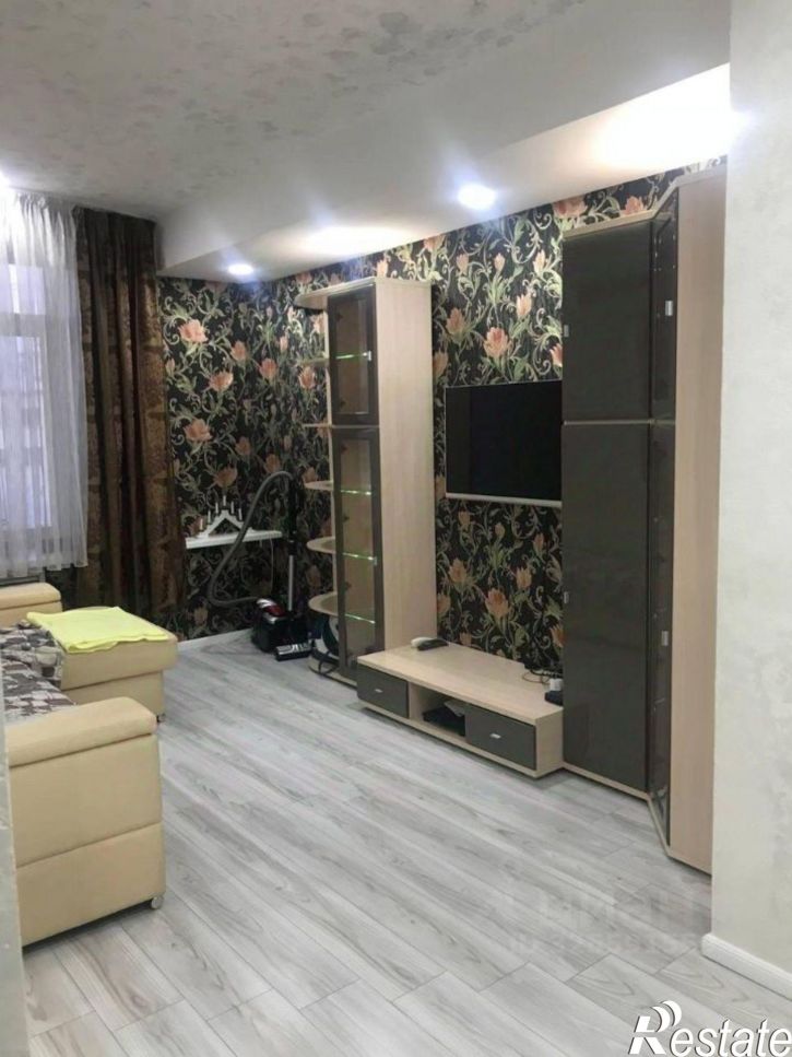 2-комн квартира улица Коминтерна, 15,  д. 15