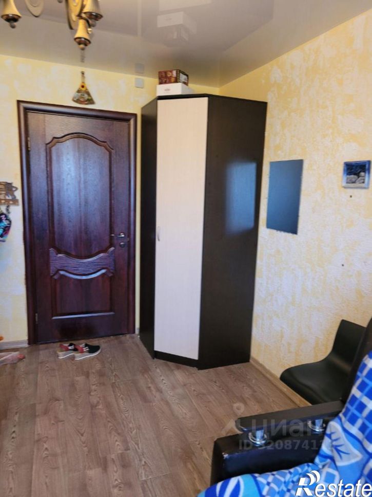 Комната улица Буркова, 29,  д. 29