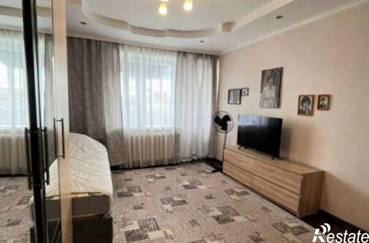 2-комн квартира улица Гагарина, 45,  д. 45