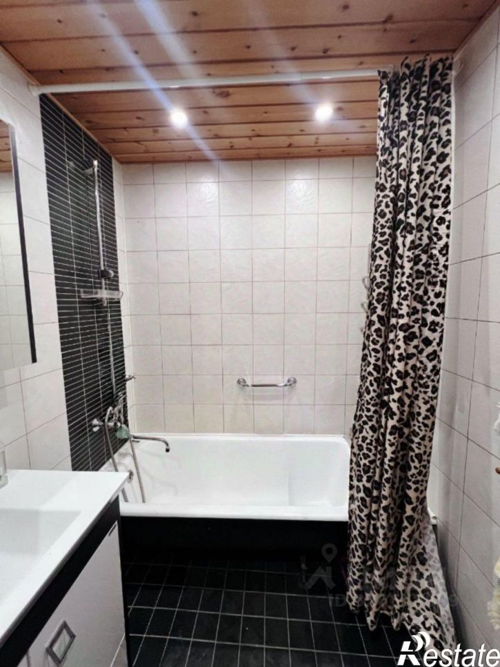 2-комн квартира Загородная улица, 24,  д. 24