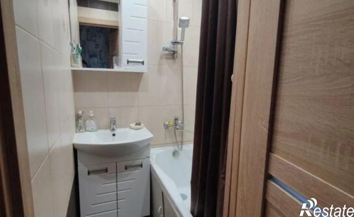 3-комн квартира ул Ломоносова, 6,  д. 6